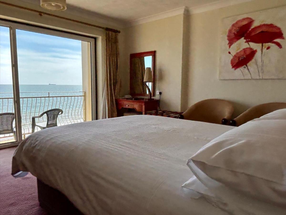 Regent Court - Seafront, Sandown - Free Car Ferry For Bookings Of 3 Or More Nights, Subject To Availability Eksteriør billede