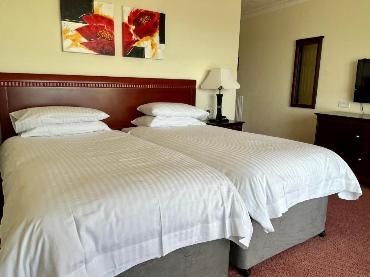 Regent Court - Seafront, Sandown - Free Car Ferry For Bookings Of 3 Or More Nights, Subject To Availability Eksteriør billede