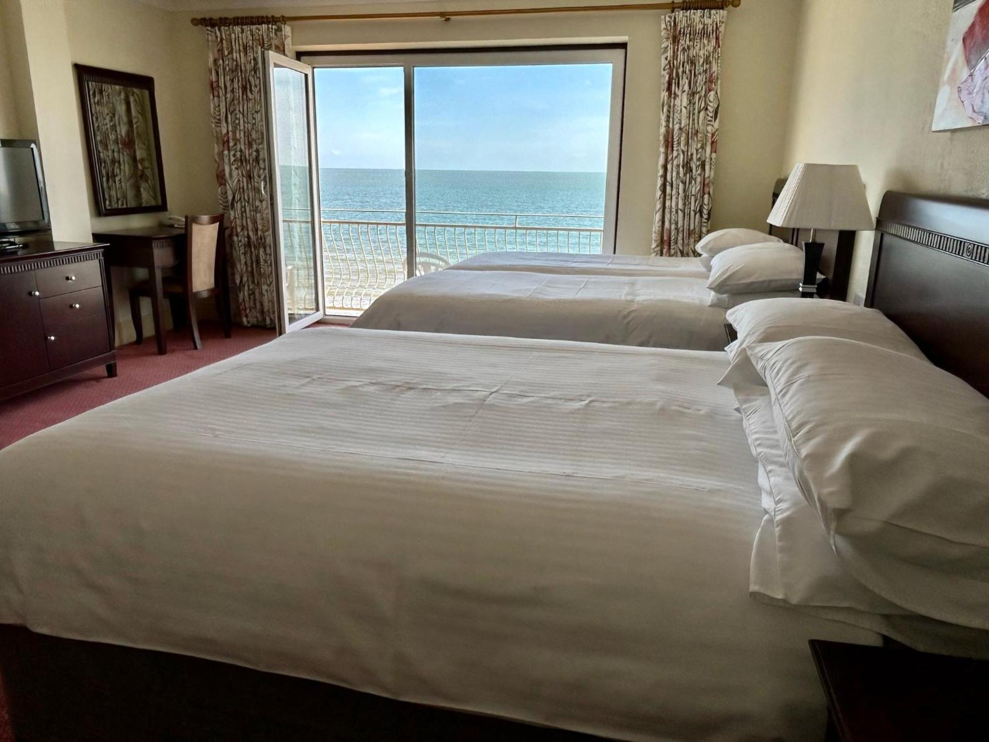 Regent Court - Seafront, Sandown - Free Car Ferry For Bookings Of 3 Or More Nights, Subject To Availability Værelse billede