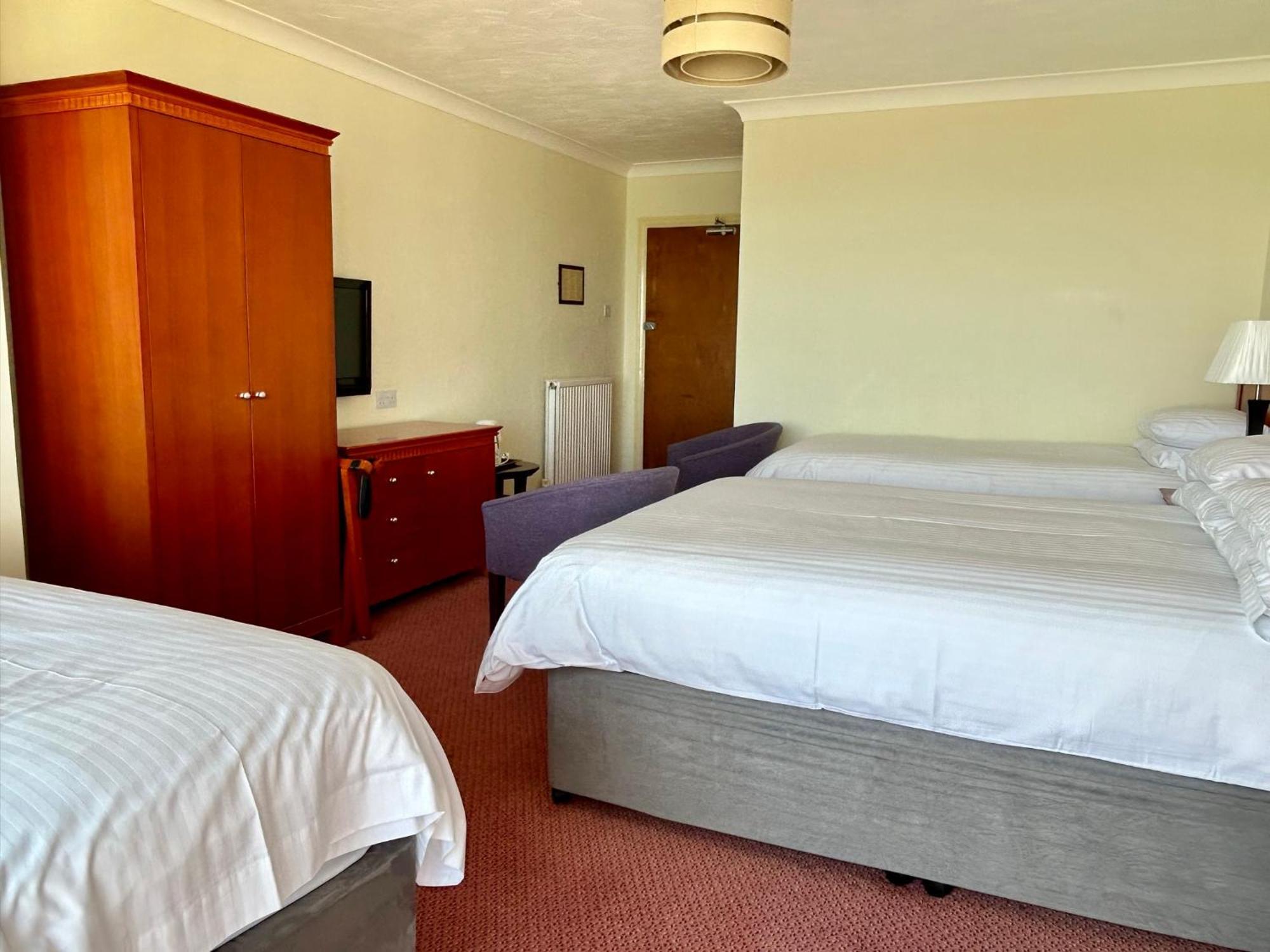 Regent Court - Seafront, Sandown - Free Car Ferry For Bookings Of 3 Or More Nights, Subject To Availability Værelse billede