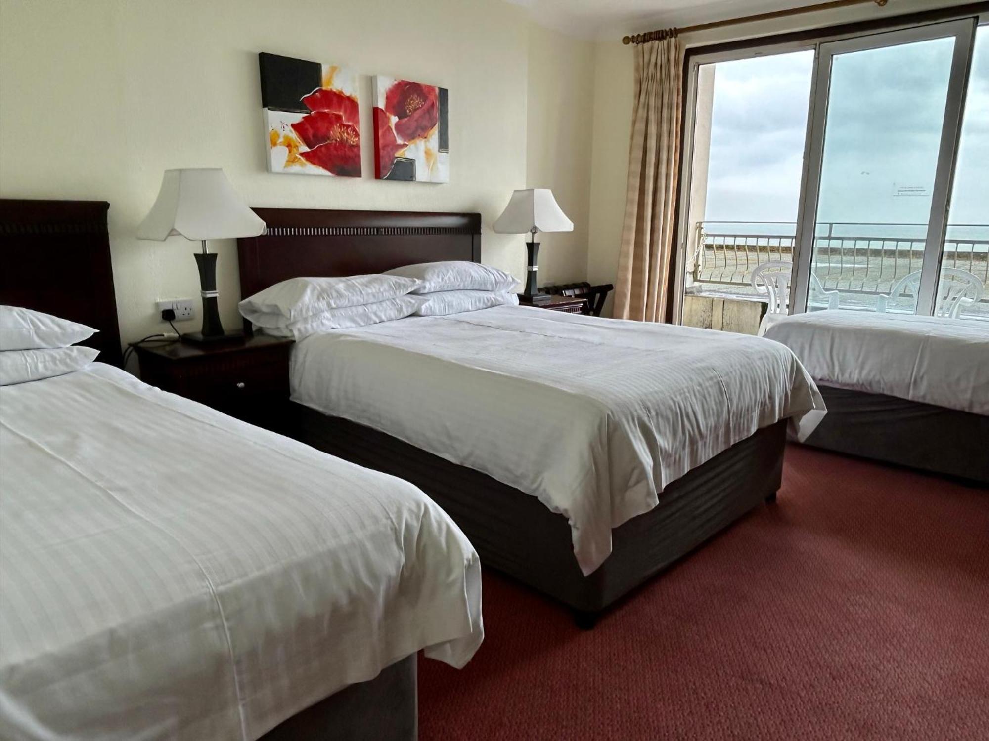 Regent Court - Seafront, Sandown - Free Car Ferry For Bookings Of 3 Or More Nights, Subject To Availability Værelse billede